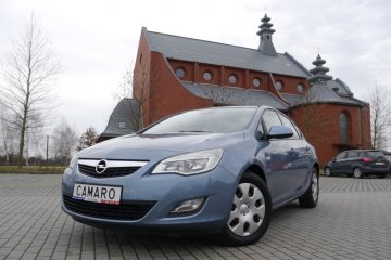 Opel Astra 1.7cdti klimatyzacja,4x el.szyby, Czujniki parkowania,