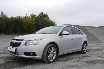 Chevrolet Cruze 2.0d Klimatronic,Tempomat,Czujniki parkowania