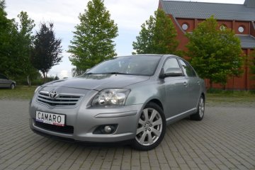 Toyota Avensis 2.0 d4d Lift, Klimatronik,Czujniki cofania,Hak