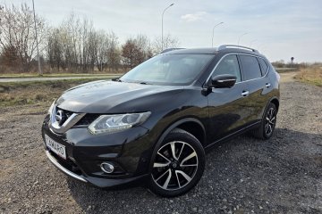 Nissan X Trail  2.0dci  , Panorama ,Kamera 360 ,Skóra,